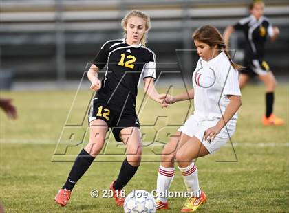 Thumbnail 1 in Lee [Robert E.] vs East Central (BAC West) photogallery.