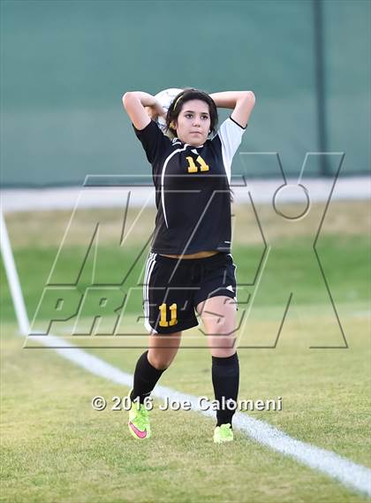 Thumbnail 1 in Lee [Robert E.] vs East Central (BAC West) photogallery.