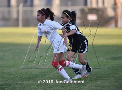 Thumbnail 3 in Lee [Robert E.] vs East Central (BAC West) photogallery.