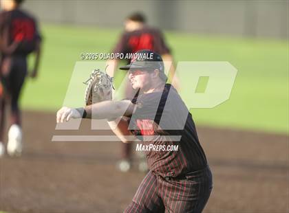 Thumbnail 2 in Dallas Jesuit vs. Marcus (UIL 6A Baseball Area Playoffs) photogallery.