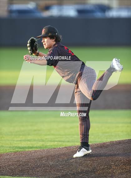 Thumbnail 3 in Dallas Jesuit vs. Marcus (UIL 6A Baseball Area Playoffs) photogallery.