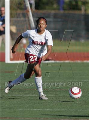Thumbnail 1 in Thousand Oaks vs. Wilson (CIF SoCal D1 Regional Final) photogallery.