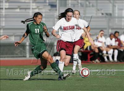 Thumbnail 2 in Thousand Oaks vs. Wilson (CIF SoCal D1 Regional Final) photogallery.