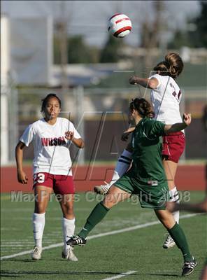 Thumbnail 1 in Thousand Oaks vs. Wilson (CIF SoCal D1 Regional Final) photogallery.