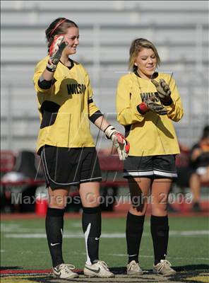 Thumbnail 1 in Thousand Oaks vs. Wilson (CIF SoCal D1 Regional Final) photogallery.