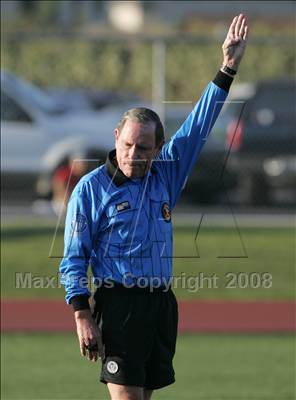 Thumbnail 3 in Thousand Oaks vs. Wilson (CIF SoCal D1 Regional Final) photogallery.