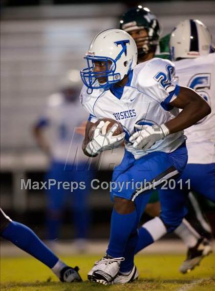 Thumbnail 2 in Tuscarora @ Loudoun Valley photogallery.