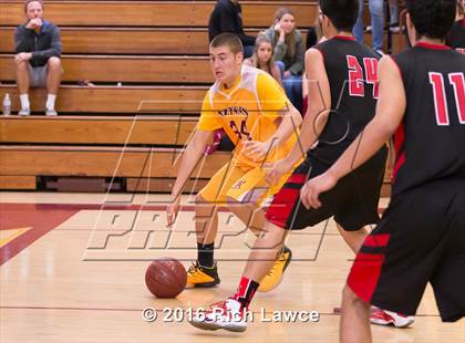 Thumbnail 2 in Workman @ Esperanza photogallery.