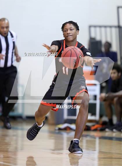 Thumbnail 3 in Hayfield vs. Annandale (George Long Holiday Hoops Tournament) photogallery.