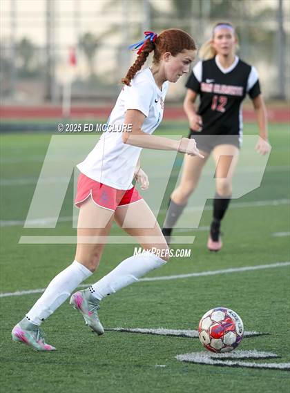 Thumbnail 2 in Los Alamitos vs San Clemente photogallery.