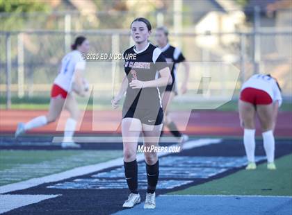 Thumbnail 1 in Los Alamitos vs San Clemente photogallery.