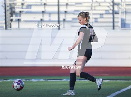Thumbnail 1 in Los Alamitos vs San Clemente photogallery.
