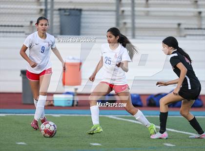 Thumbnail 1 in Los Alamitos vs San Clemente photogallery.