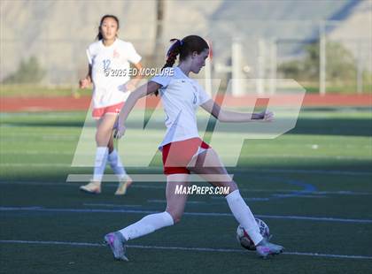 Thumbnail 1 in Los Alamitos vs San Clemente photogallery.