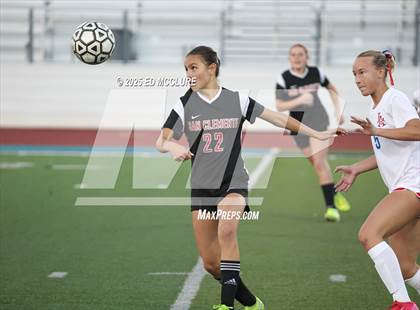 Thumbnail 1 in Los Alamitos vs San Clemente photogallery.