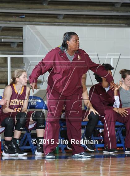 Thumbnail 2 in South Houston vs. Deer Park (McDonald's Texas Invitational) photogallery.