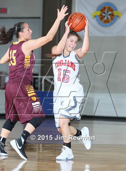 Thumbnail 2 in South Houston vs. Deer Park (McDonald's Texas Invitational) photogallery.