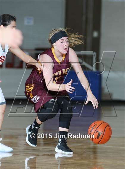 Thumbnail 1 in South Houston vs. Deer Park (McDonald's Texas Invitational) photogallery.