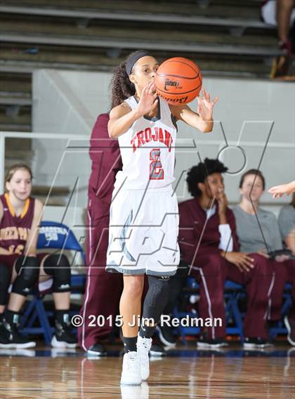 Thumbnail 3 in South Houston vs. Deer Park (McDonald's Texas Invitational) photogallery.