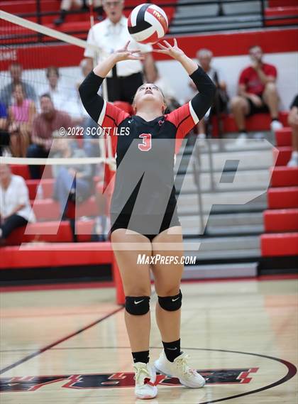 Thumbnail 3 in Circleville @ Logan Elm photogallery.