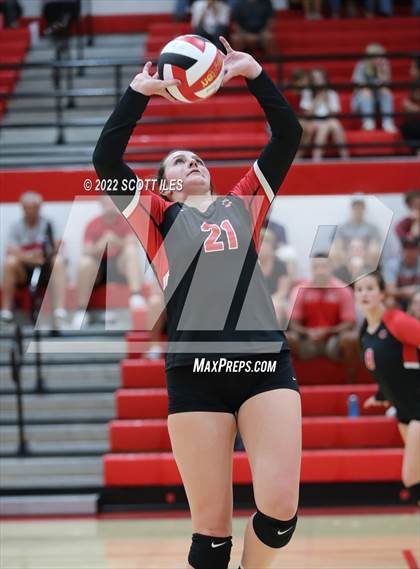 Thumbnail 1 in Circleville @ Logan Elm photogallery.