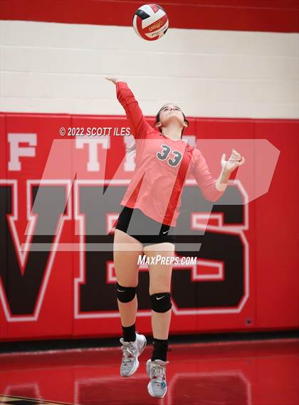 Thumbnail 1 in Circleville @ Logan Elm photogallery.