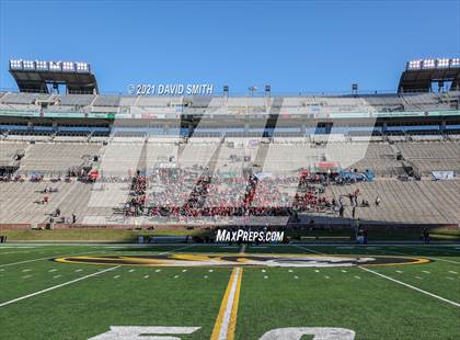 Thumbnail 3 in Lamar vs. Lutheran - MSHSAA Class 2 Show-Me Bowl photogallery.