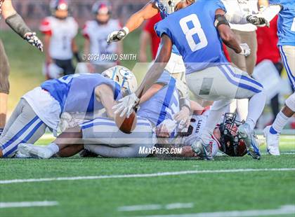 Thumbnail 3 in Lamar vs. Lutheran - MSHSAA Class 2 Show-Me Bowl photogallery.