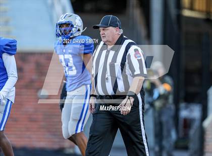 Thumbnail 1 in Lamar vs. Lutheran - MSHSAA Class 2 Show-Me Bowl photogallery.
