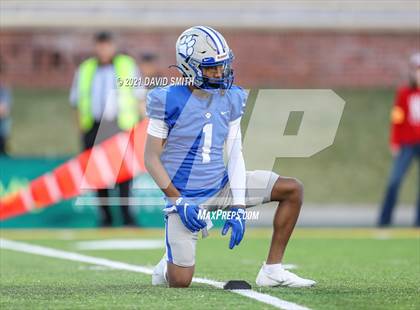 Thumbnail 1 in Lamar vs. Lutheran - MSHSAA Class 2 Show-Me Bowl photogallery.