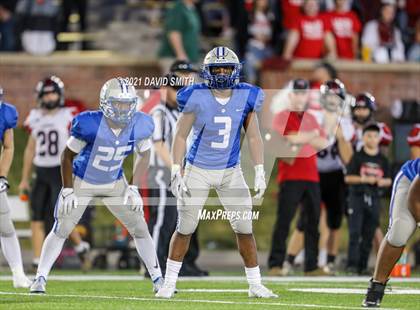 Thumbnail 1 in Lamar vs. Lutheran - MSHSAA Class 2 Show-Me Bowl photogallery.