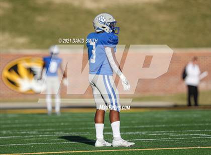 Thumbnail 1 in Lamar vs. Lutheran - MSHSAA Class 2 Show-Me Bowl photogallery.