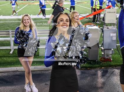 Thumbnail 2 in Lamar vs. Lutheran - MSHSAA Class 2 Show-Me Bowl photogallery.