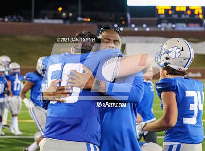 Thumbnail 2 in Lamar vs. Lutheran - MSHSAA Class 2 Show-Me Bowl photogallery.