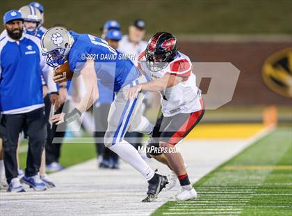 Thumbnail 1 in Lamar vs. Lutheran - MSHSAA Class 2 Show-Me Bowl photogallery.