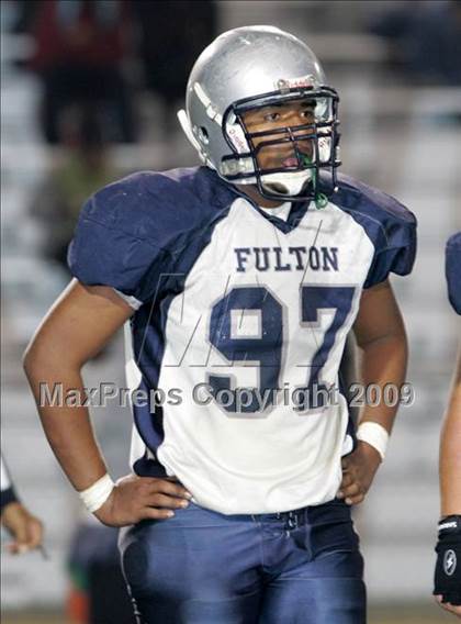 Thumbnail 1 in Fulton vs. View Park (CIF LA City Section 8-Man Final) photogallery.
