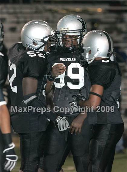 Thumbnail 3 in Fulton vs. View Park (CIF LA City Section 8-Man Final) photogallery.