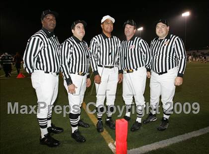 Thumbnail 2 in Fulton vs. View Park (CIF LA City Section 8-Man Final) photogallery.