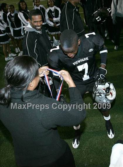 Thumbnail 3 in Fulton vs. View Park (CIF LA City Section 8-Man Final) photogallery.