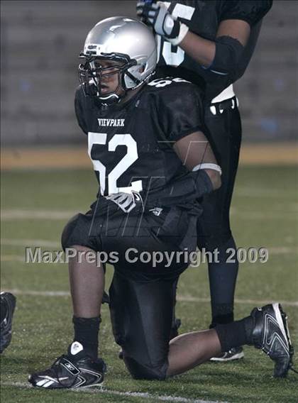 Thumbnail 2 in Fulton vs. View Park (CIF LA City Section 8-Man Final) photogallery.