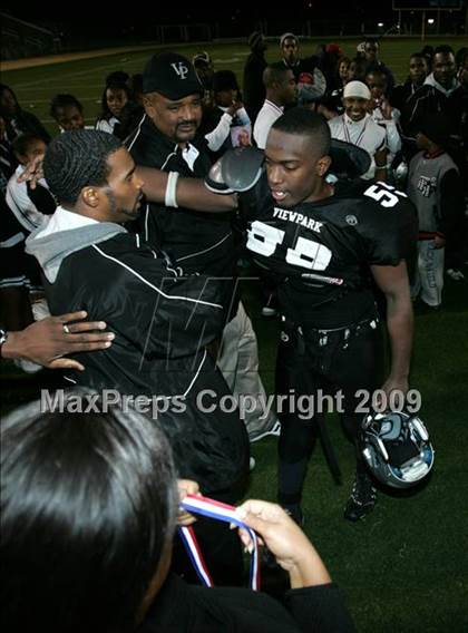 Thumbnail 1 in Fulton vs. View Park (CIF LA City Section 8-Man Final) photogallery.