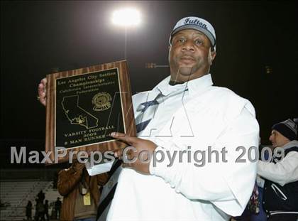 Thumbnail 3 in Fulton vs. View Park (CIF LA City Section 8-Man Final) photogallery.