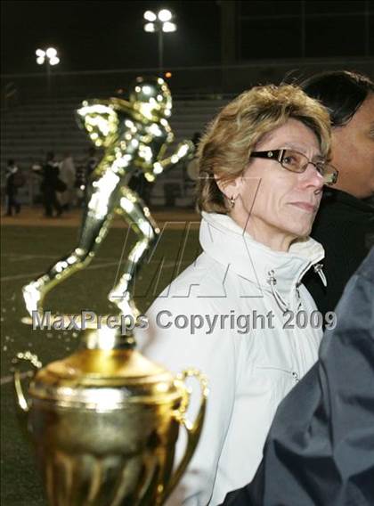 Thumbnail 2 in Fulton vs. View Park (CIF LA City Section 8-Man Final) photogallery.