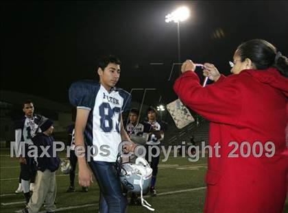 Thumbnail 1 in Fulton vs. View Park (CIF LA City Section 8-Man Final) photogallery.