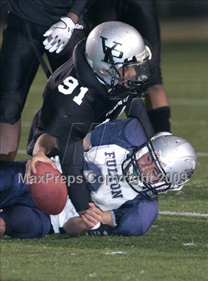Thumbnail 2 in Fulton vs. View Park (CIF LA City Section 8-Man Final) photogallery.