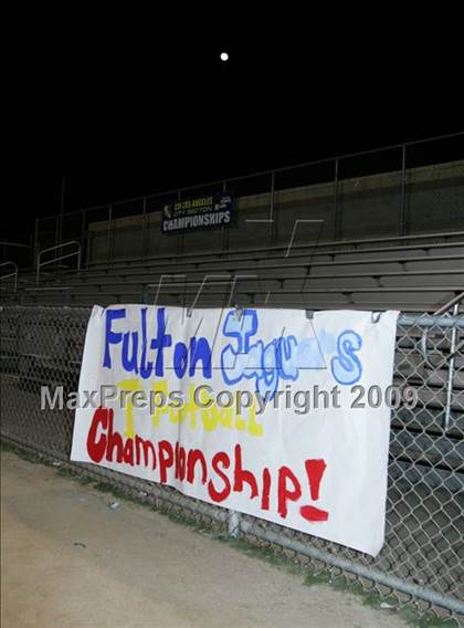 Thumbnail 3 in Fulton vs. View Park (CIF LA City Section 8-Man Final) photogallery.