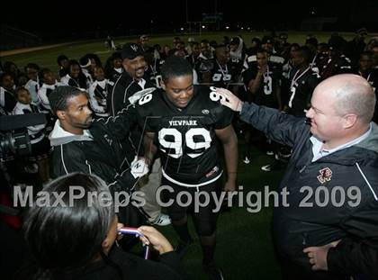 Thumbnail 2 in Fulton vs. View Park (CIF LA City Section 8-Man Final) photogallery.