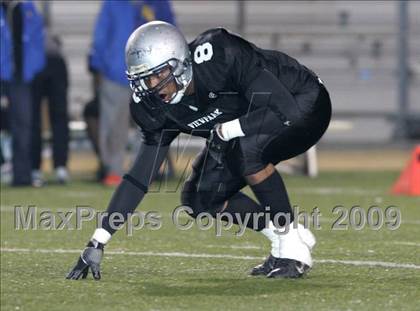 Thumbnail 3 in Fulton vs. View Park (CIF LA City Section 8-Man Final) photogallery.