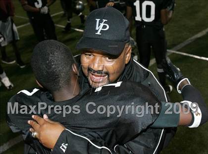 Thumbnail 3 in Fulton vs. View Park (CIF LA City Section 8-Man Final) photogallery.