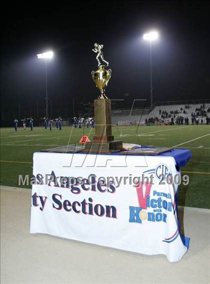 Thumbnail 1 in Fulton vs. View Park (CIF LA City Section 8-Man Final) photogallery.